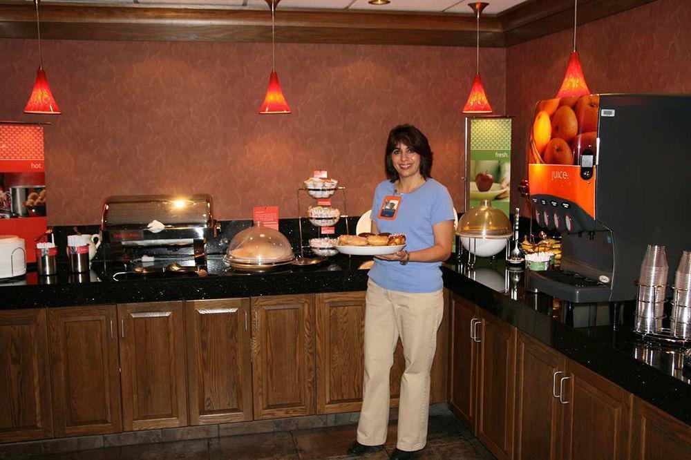 Hampton Inn & Suites Carson City Restoran fotoğraf